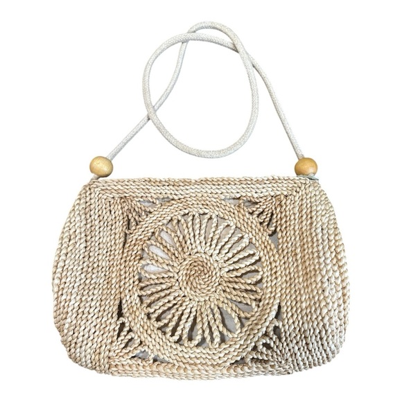 Vintage Woven Beige Handbag with Parrot needle point - Picture 3 of 9